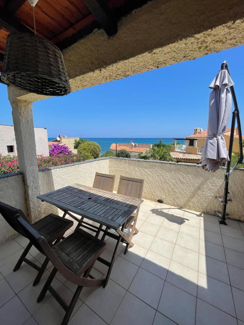 Residence La Plage Pieds Dans L'Eau Belle Vue Mer Linguizzetta Exterior photo